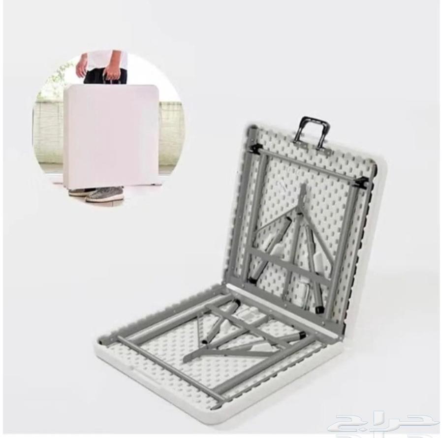 Foldable table64500923263874110