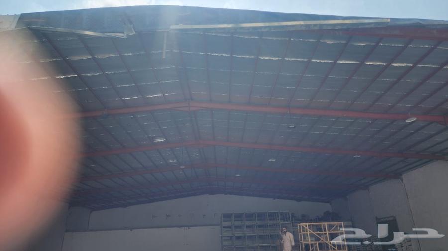 هنجر للبيع مساحة 35 3564496585306626112