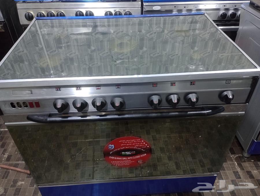 للبيع فرن ايطالي جليم غاز اصلي مقاس60 90 موجود في المحل جده64495296348929110