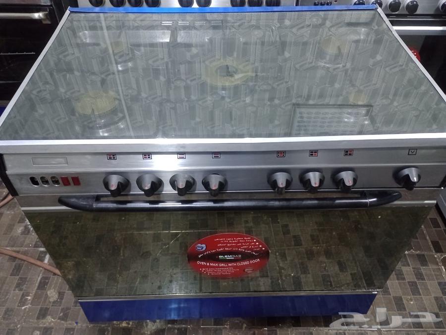 للبيع فرن ايطالي جليم غاز اصلي مقاس60 90 موجود في المحل جده64495296348929113