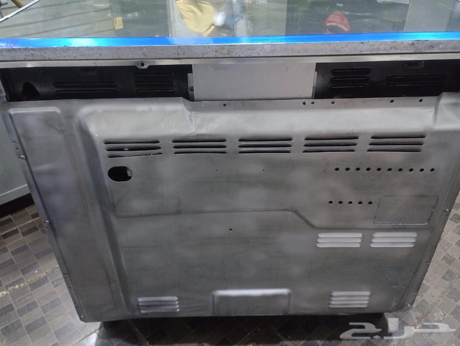 للبيع فرن ايطالي جليم غاز اصلي مقاس60 90 موجود في المحل جده64495296348929114