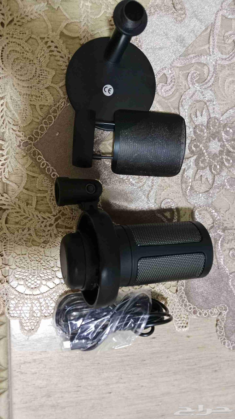 مايك للبيع64494153326851111