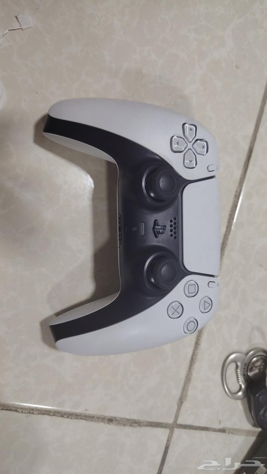 بذات سوني 5 جدد اصلين64500741611267110