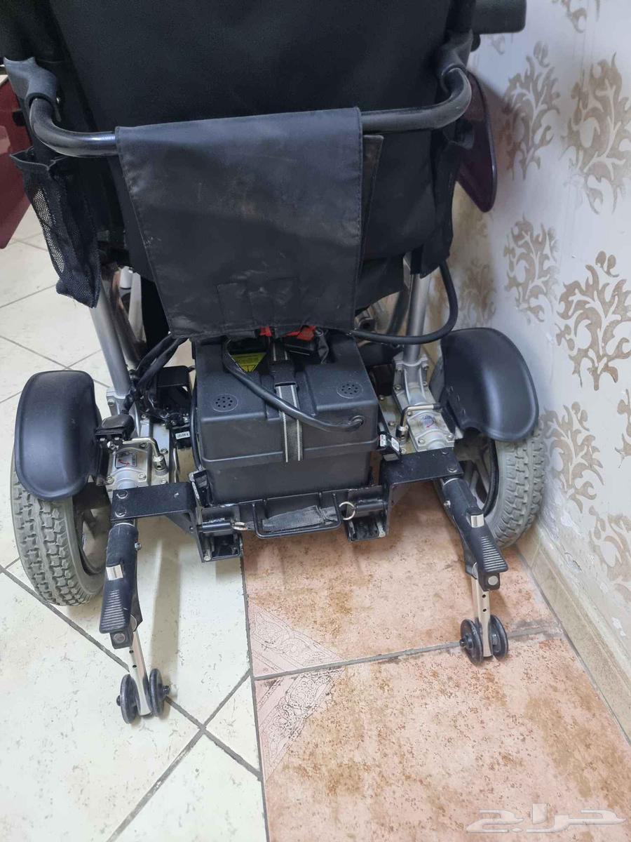 كرسي متحرك للمعاقين وكبار السن64495214117122111
