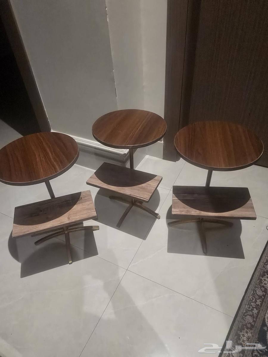 3 طاولات خدمه ممتازه وطاوله ارضيه مع اربع خدمه لجلسه ارض64497331263235110