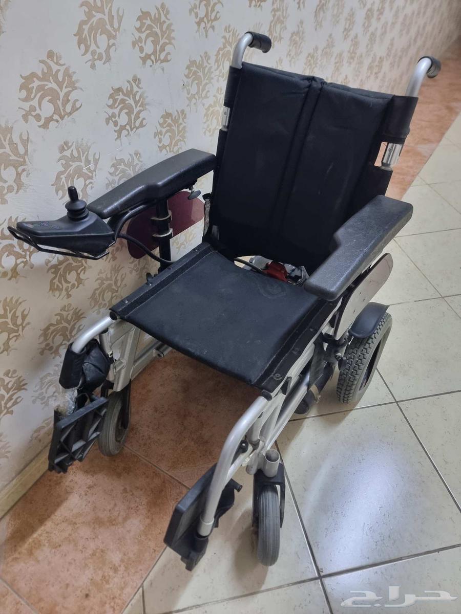 كرسي متحرك للمعاقين وكبار السن64495214117122110