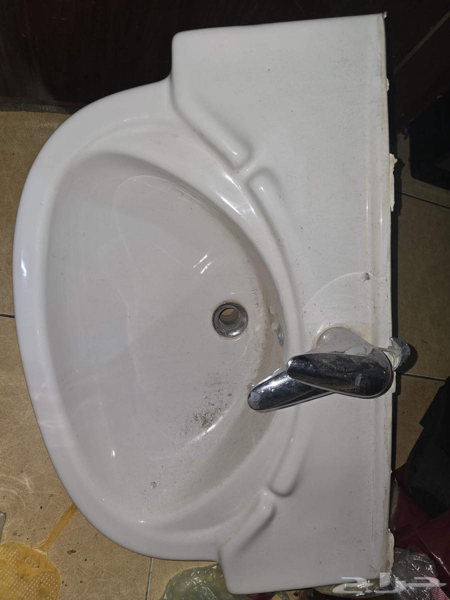 حوض ومرحاض للبيع تم تركيبهم ولم يستخدموا64496764786433110