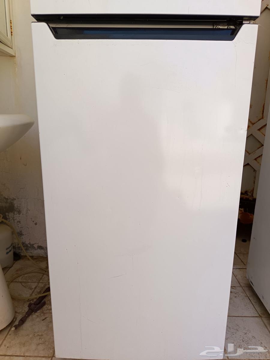 ثلاجة هايسنس بحالة ممتازة موفرة للطاقة64497786518530111