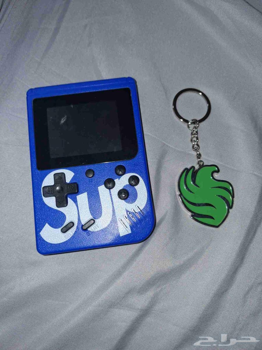 Falcon medal and Boy value user for only 8 days, very clean64502556468739110