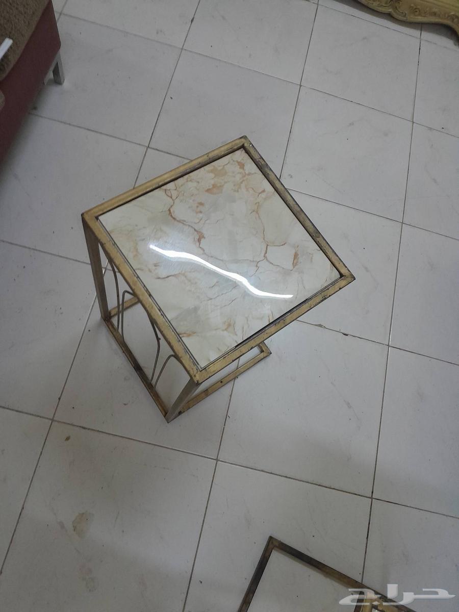 2 مروحه بحاله جيده مع طربيزه وتوابع64497468306177112