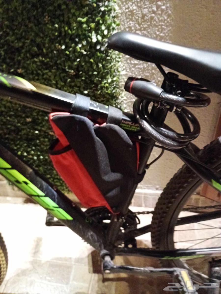 دراجه هوائيه مقاس 26 مع جنزير وشنطه والسعر على السوم64498173232129112