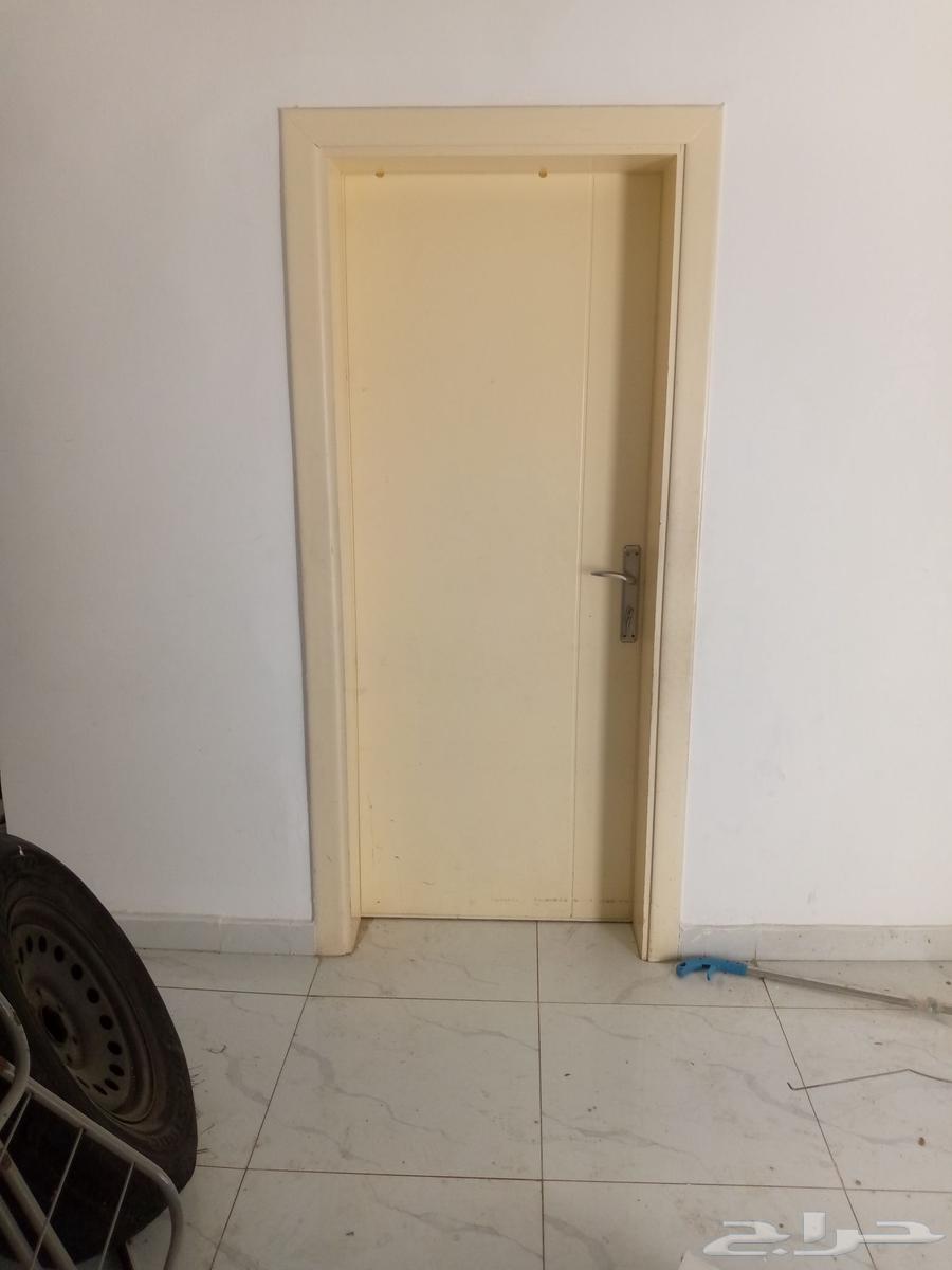 ابواب خشب نظيفه جدا64498646583811114