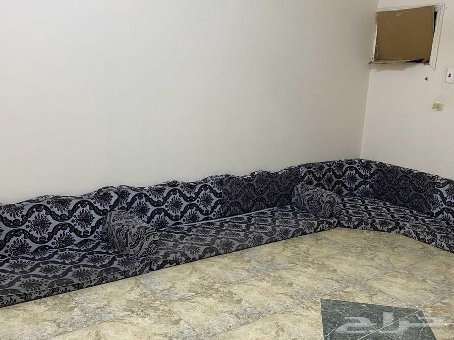 للبيع مجلس64496862202881112