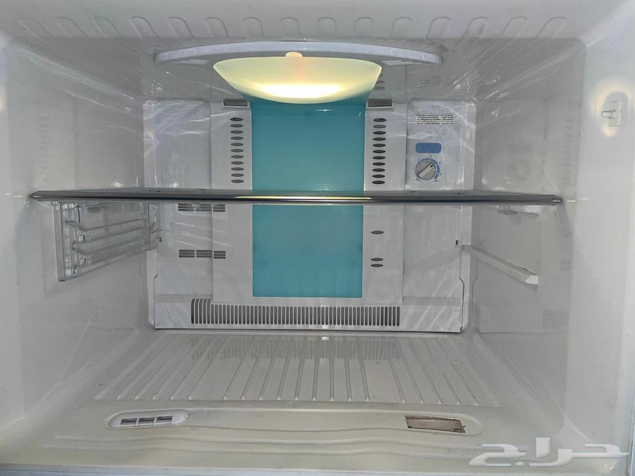 ثلاجه توشيبا 22 قدم 631 ليتر بحاله جيده جدا64502625443203112