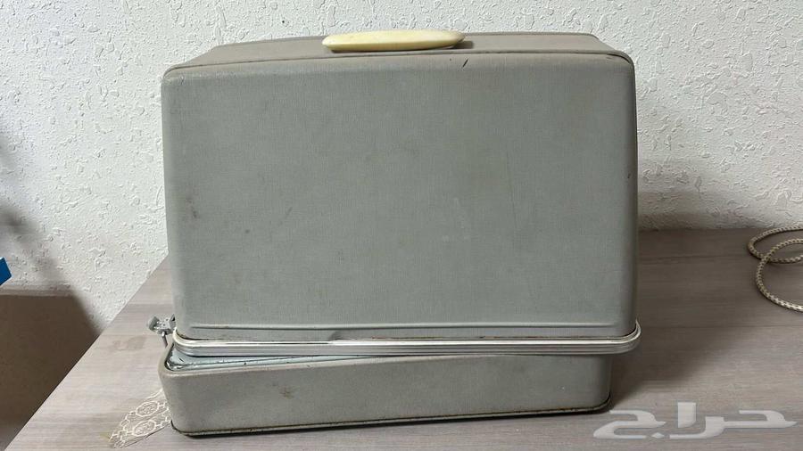 مكينة خياطه ماركة zig zag مستعمله64497096250242113