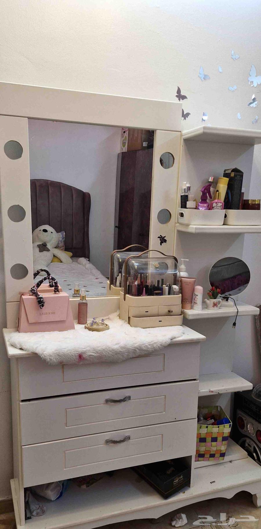 تسريحة حالة جيدا وخزانة غسالة صحون من دون سلال64496364601219110