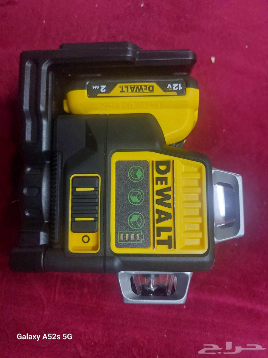 ميزان ليزر بوش وديوالت 12 خط64496806310529113