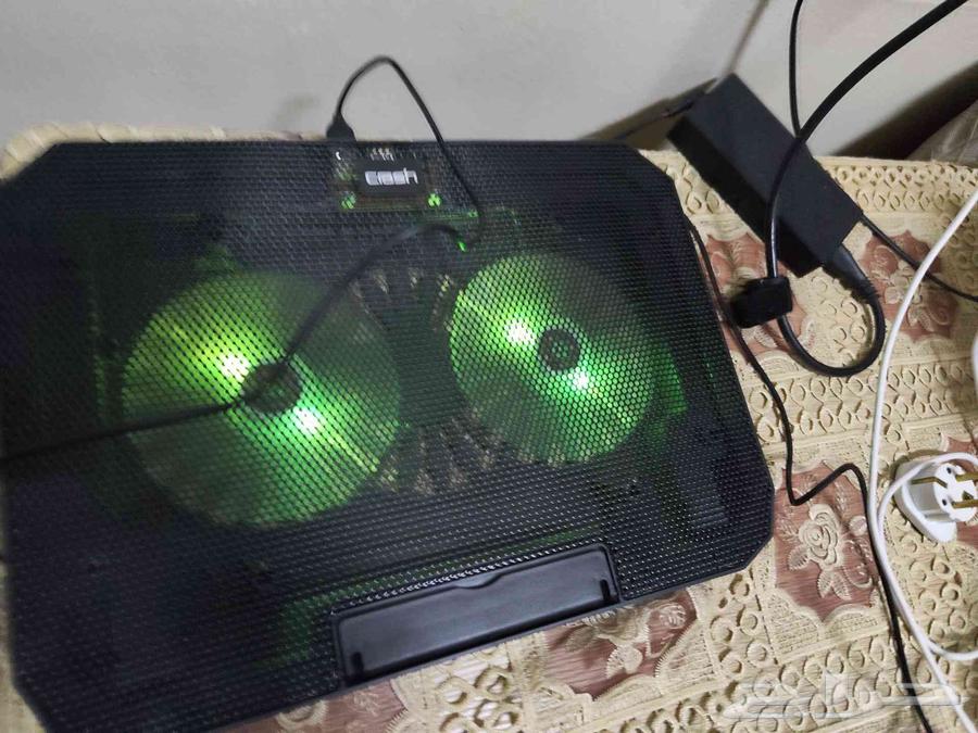 لابتوب Asus A17 Tuf gaming بالإضافة إلى مبرد لابتوب64499731073667111