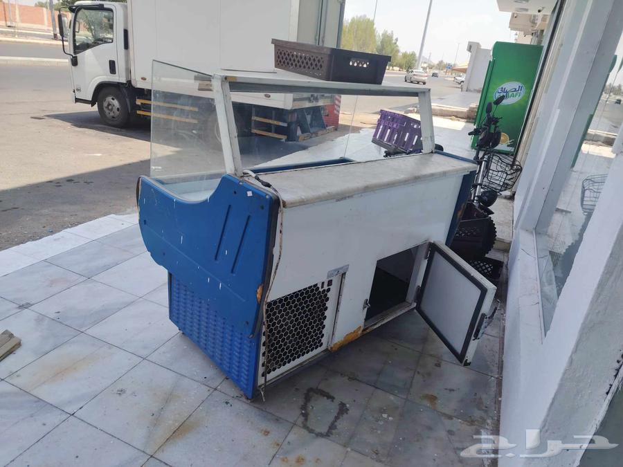 ثلاجت عرض اجبان شبه جديد وعلاالشرط تبريد ها مره قوي64497413496066110