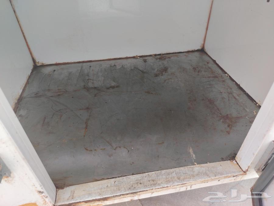 ثلاجت عرض اجبان شبه جديد وعلاالشرط تبريد ها مره قوي64497413496066111