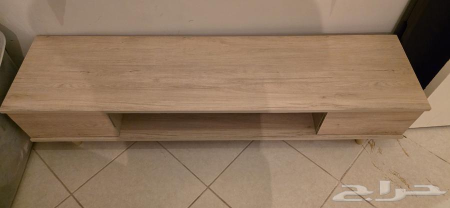 Three pieces (bed, center table, screen table) for 400 negotiable64500477169411111