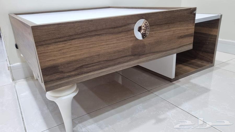 طاولة للبيع64502227880449112