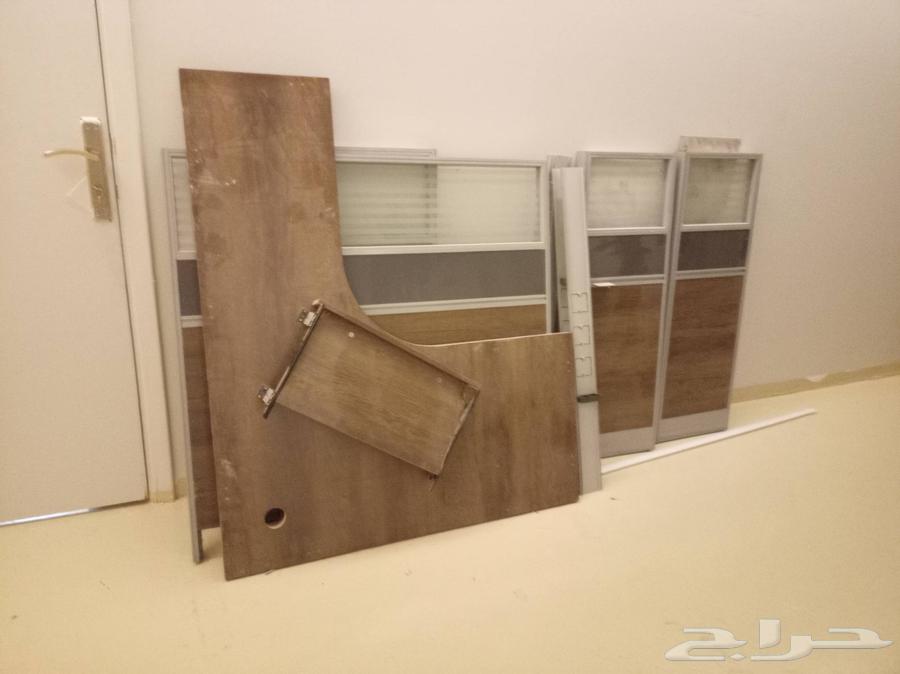 للبيع مكنب جهه واحد فقط64497193003137110