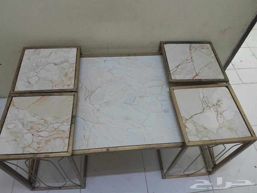 2 مروحه بحاله جيده مع طربيزه وتوابع64497468306177110