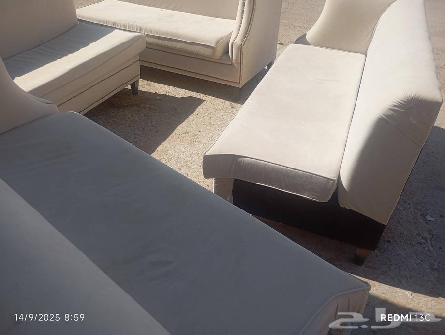 السلام عليكم كنب للبيع مقاس مترين نظيف على السوم64496571944577111