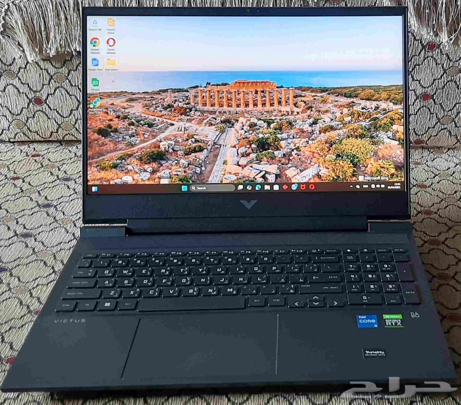 Laptop Computer64497358880641110