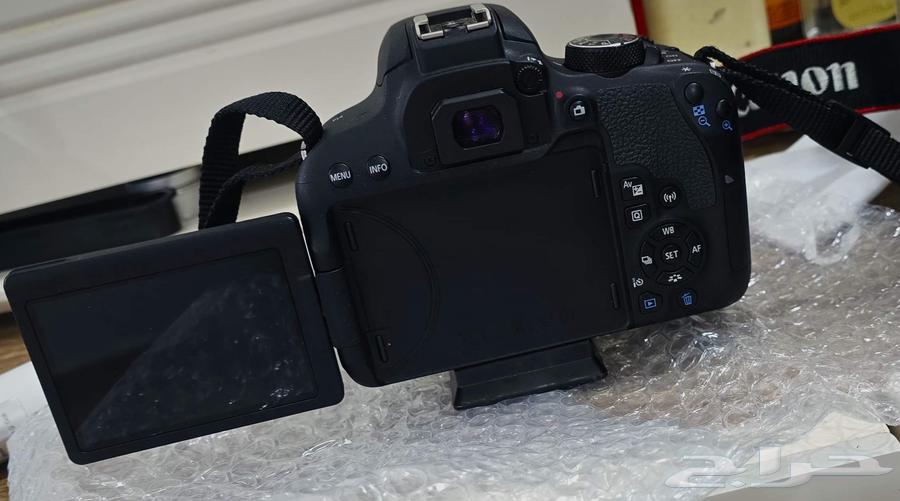 كاميرا كانون d800 شبه جديدة نضيفة جدا مع جميع الملحقات64500367521667113