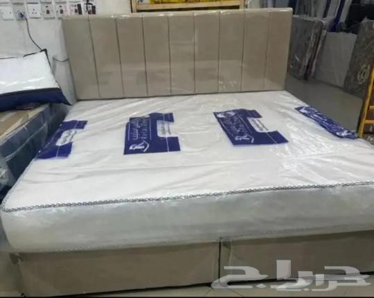 اسره خشب عليها عرض خاص وسعر مميز لطلب تواصل ع رقم الجوال64496681822083113