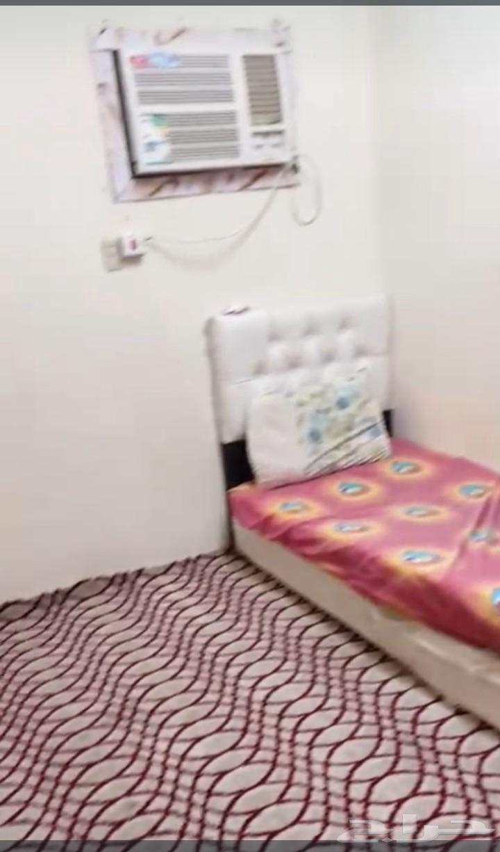 للبيع 2 سرير اطفال معا ادولاب و 2 مراتب جديده بكياسها64501700856193110