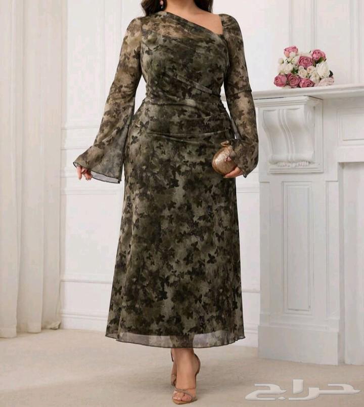 Shein dress for sale, reason for sale is that it doesn't fit me, size 2XL, price 70 riyals64495529113347110