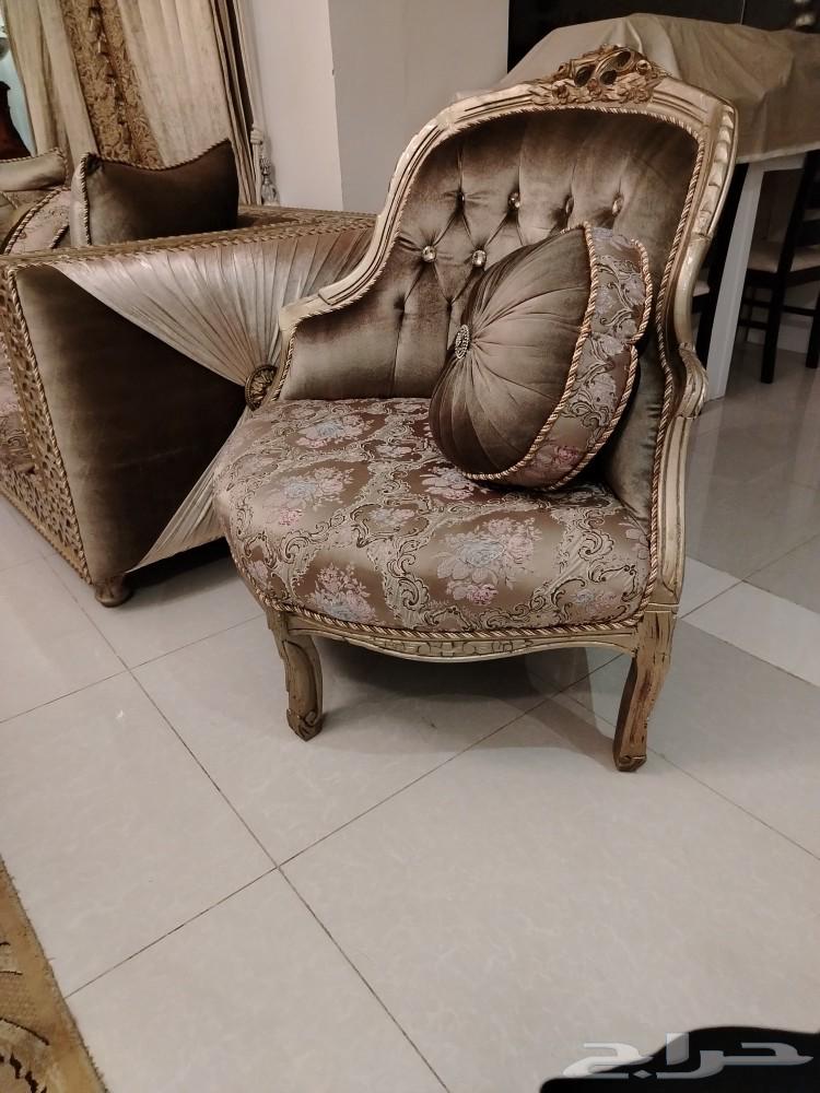 كنب مغربي 2000 ريال الحاله جيده64501409204354110