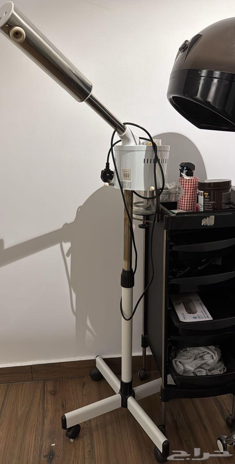 اغراض صالون حلاقة كاملة جديدة للبيع64495022918145111