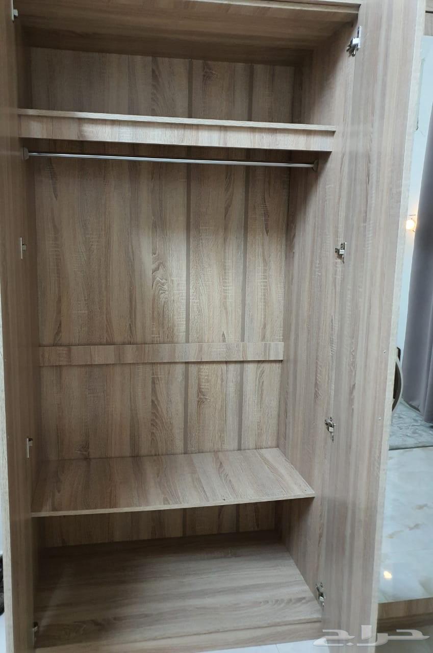 دولاب جديد لم يستخدم 4 أبواب للبيع64496695884161111