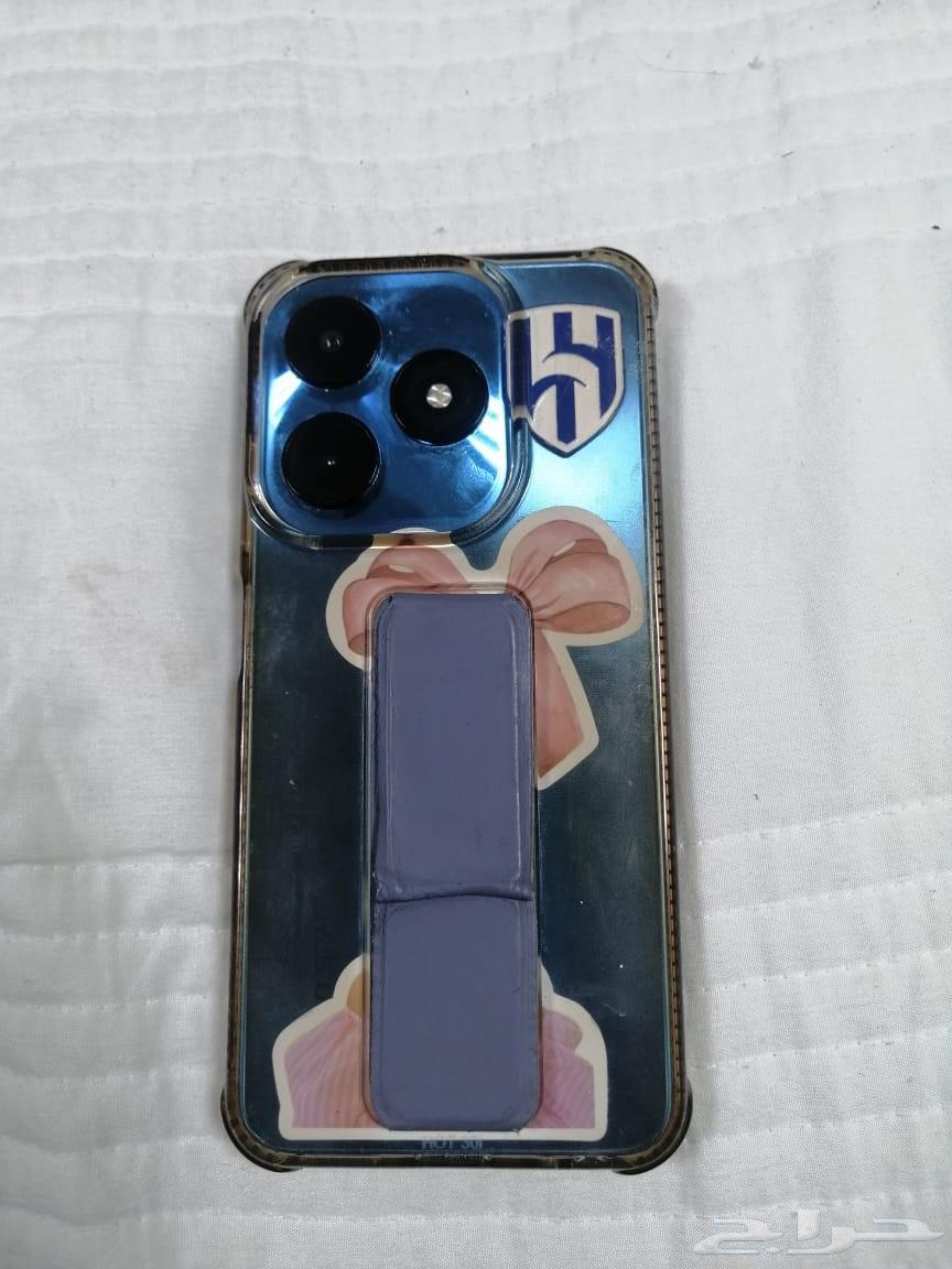 في الدمام 700 ريال فيه شمخ بسيط64499898141442112