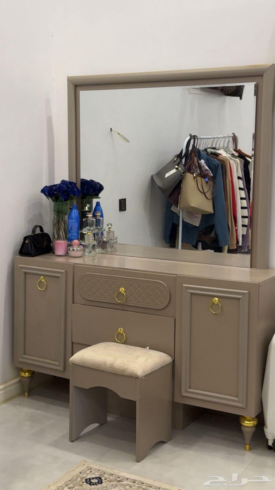 غرفه نوم شبه جديده64497221072002113