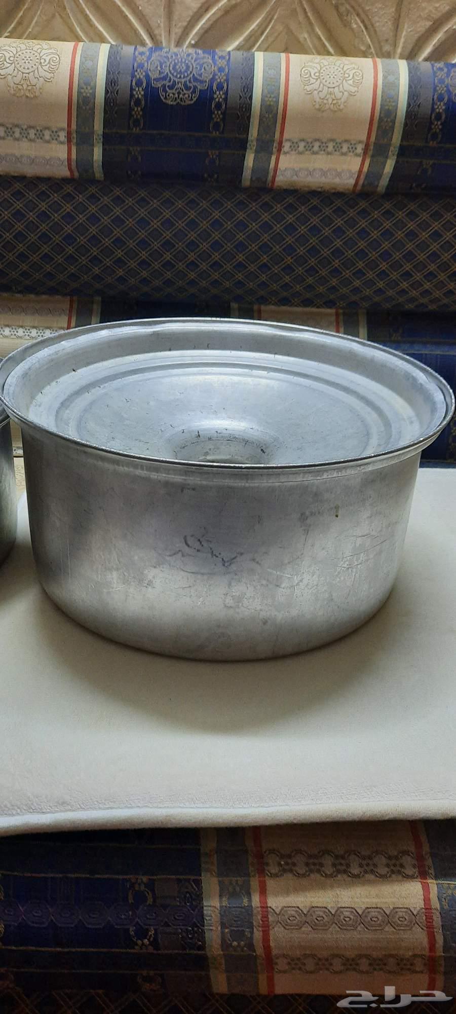 قدور وفناجيل قهوة للبيع64499647343490112