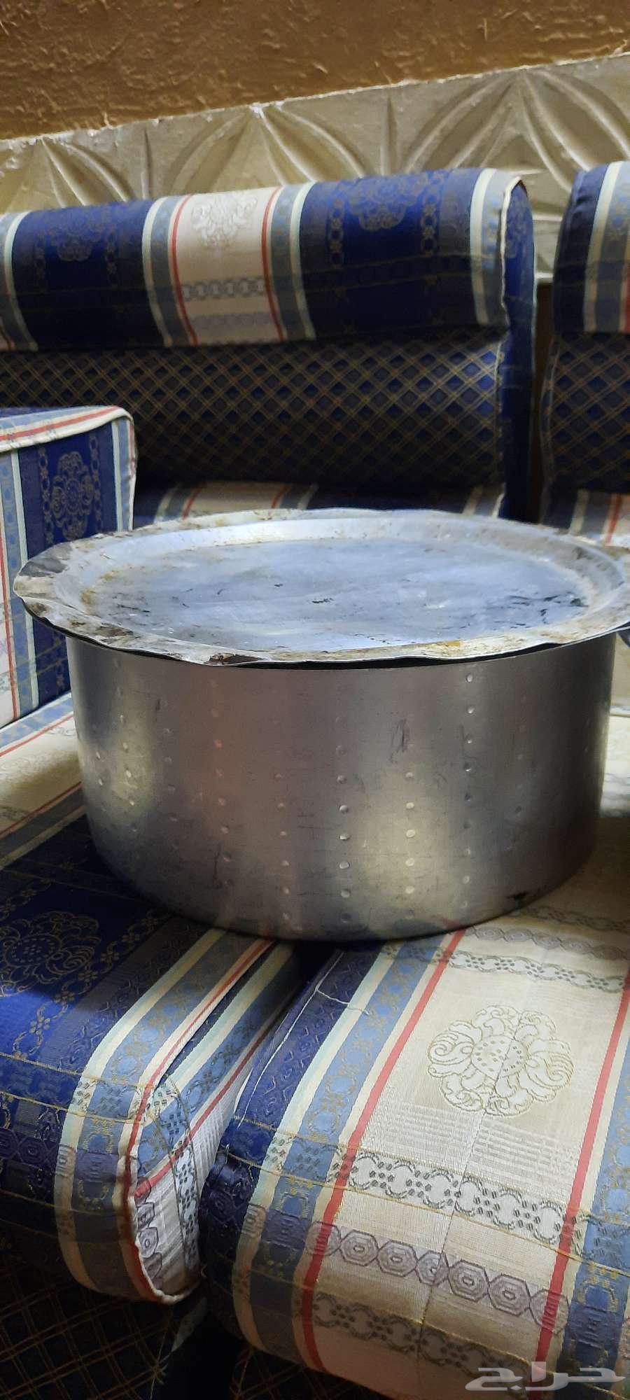 قدور وفناجيل قهوة للبيع64499647343490113