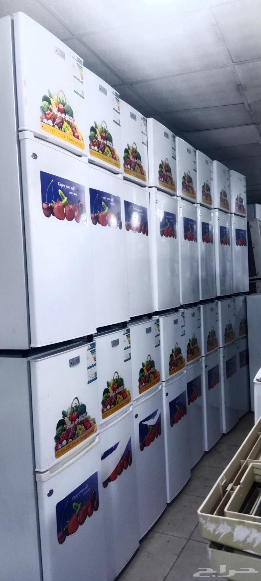 ثلاجات دبليوبكس بابين شبه جديد 5قدم للبيع64502214304130112