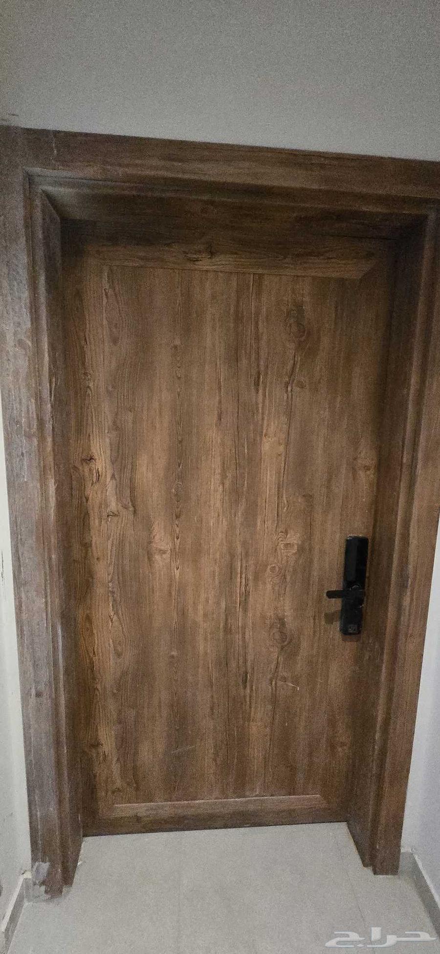 بابين جديدة دبليو بي سي (دبل UPVC) للبيع64497606553474111