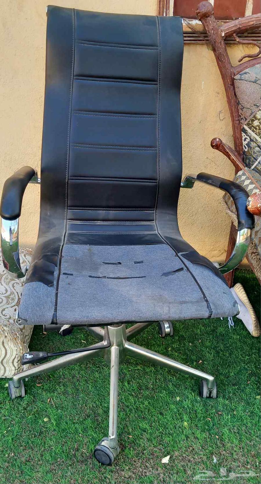 Wheelchair price only 100 SAR, located at Shaab Barashash64499214911619110