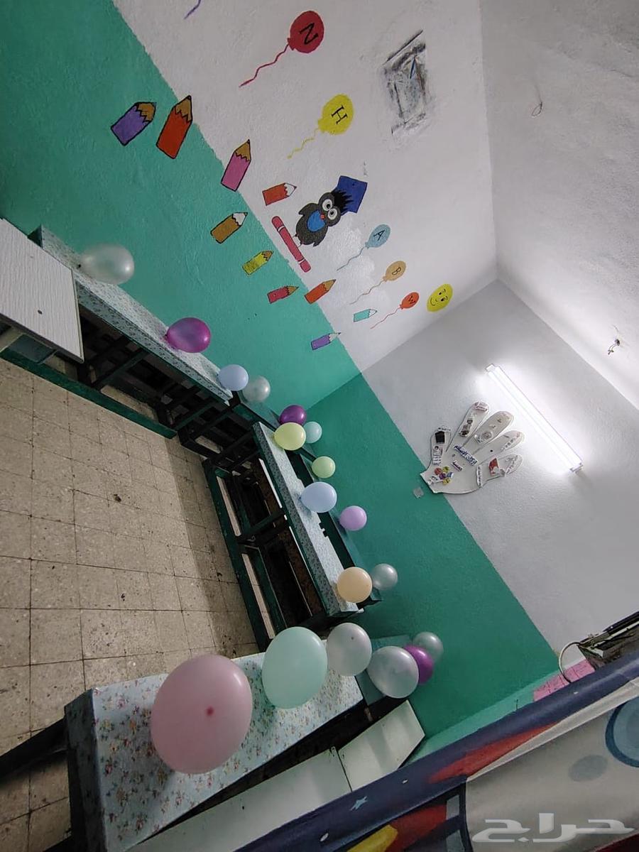 6 tables with chairs, wooden, in good condition64497551301507110