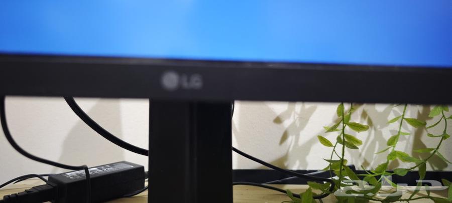 كمبيوتر مكتبي فخم للمحامين و اصحاب الاعمال64505425933953114