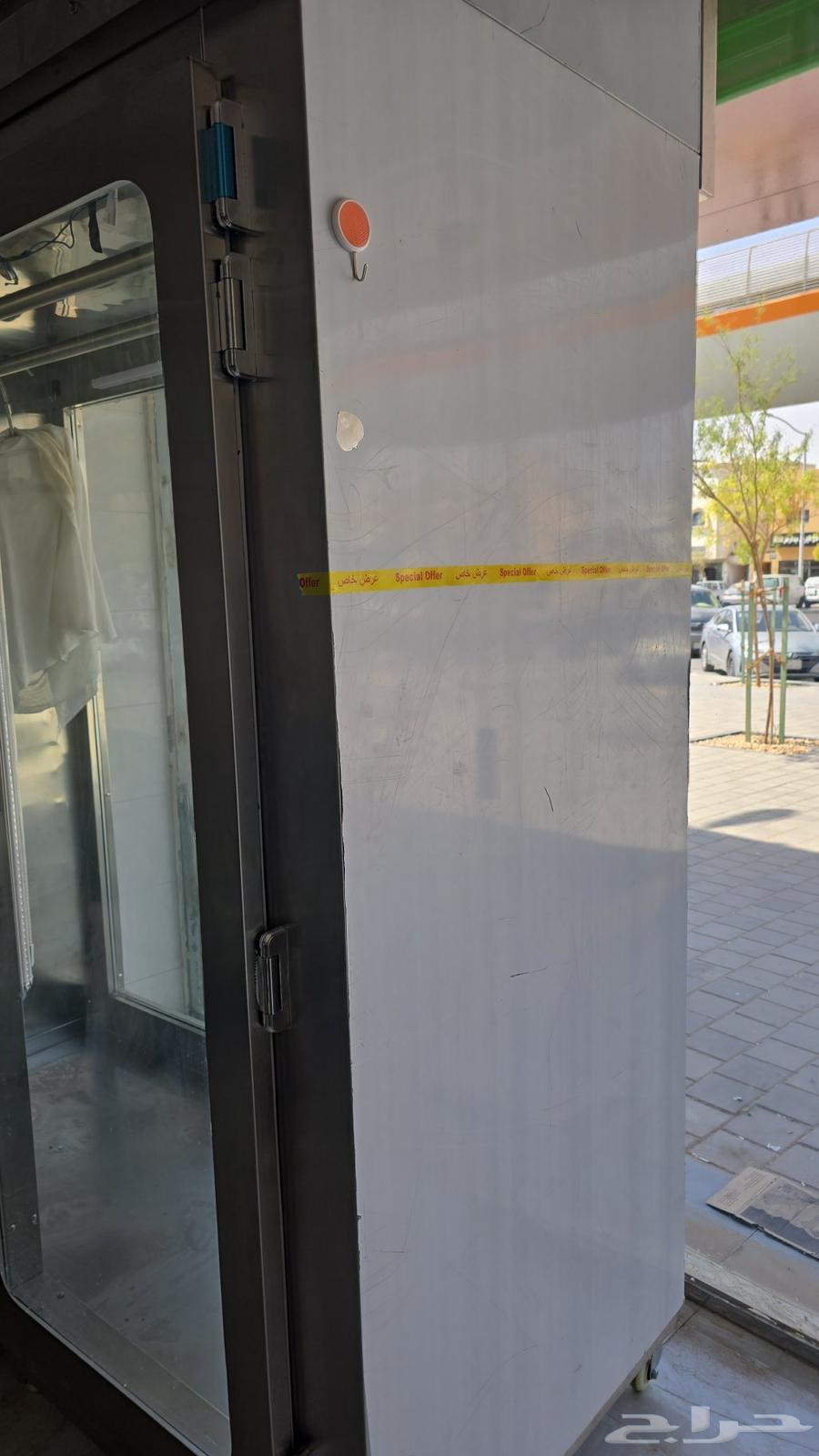 Meat display refrigerator64504476003202111