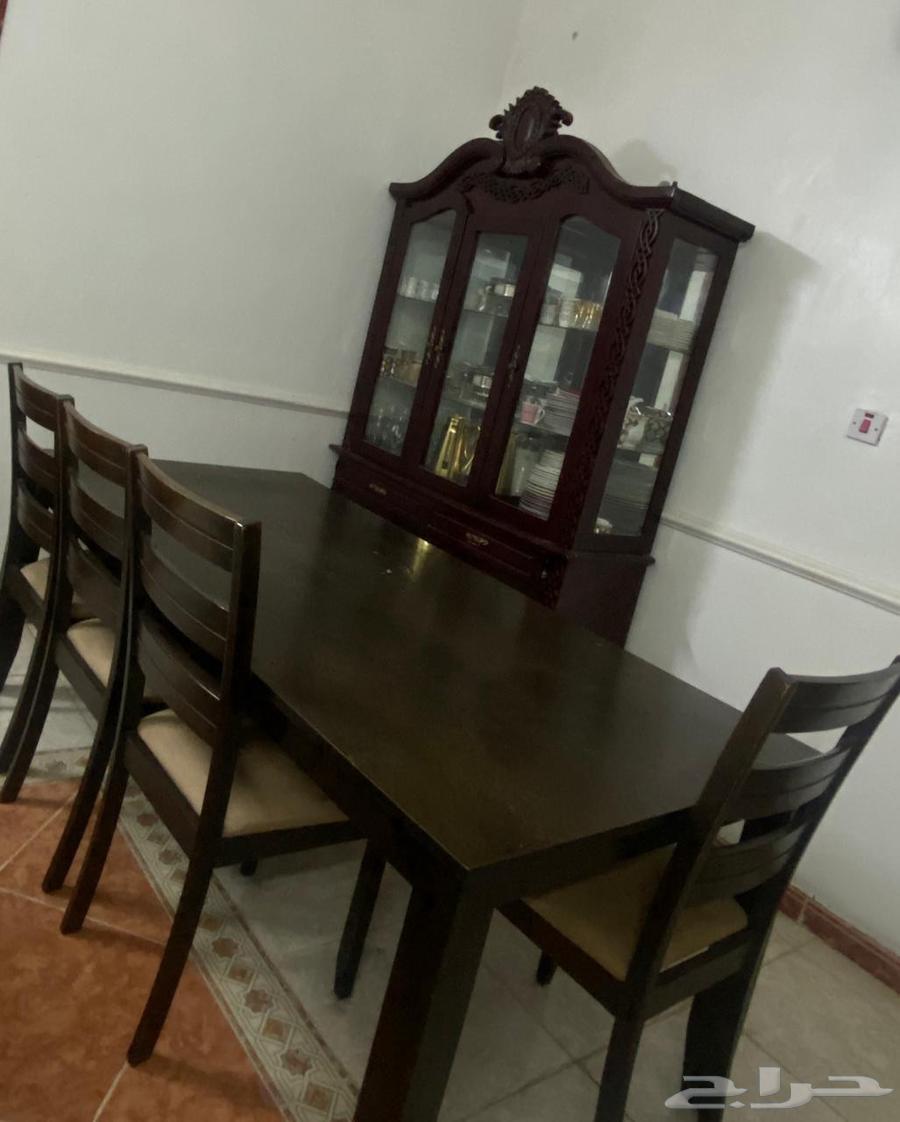 Three-piece sofa plus dining table plus four chairs plus cabinet with drawers64507753587715111