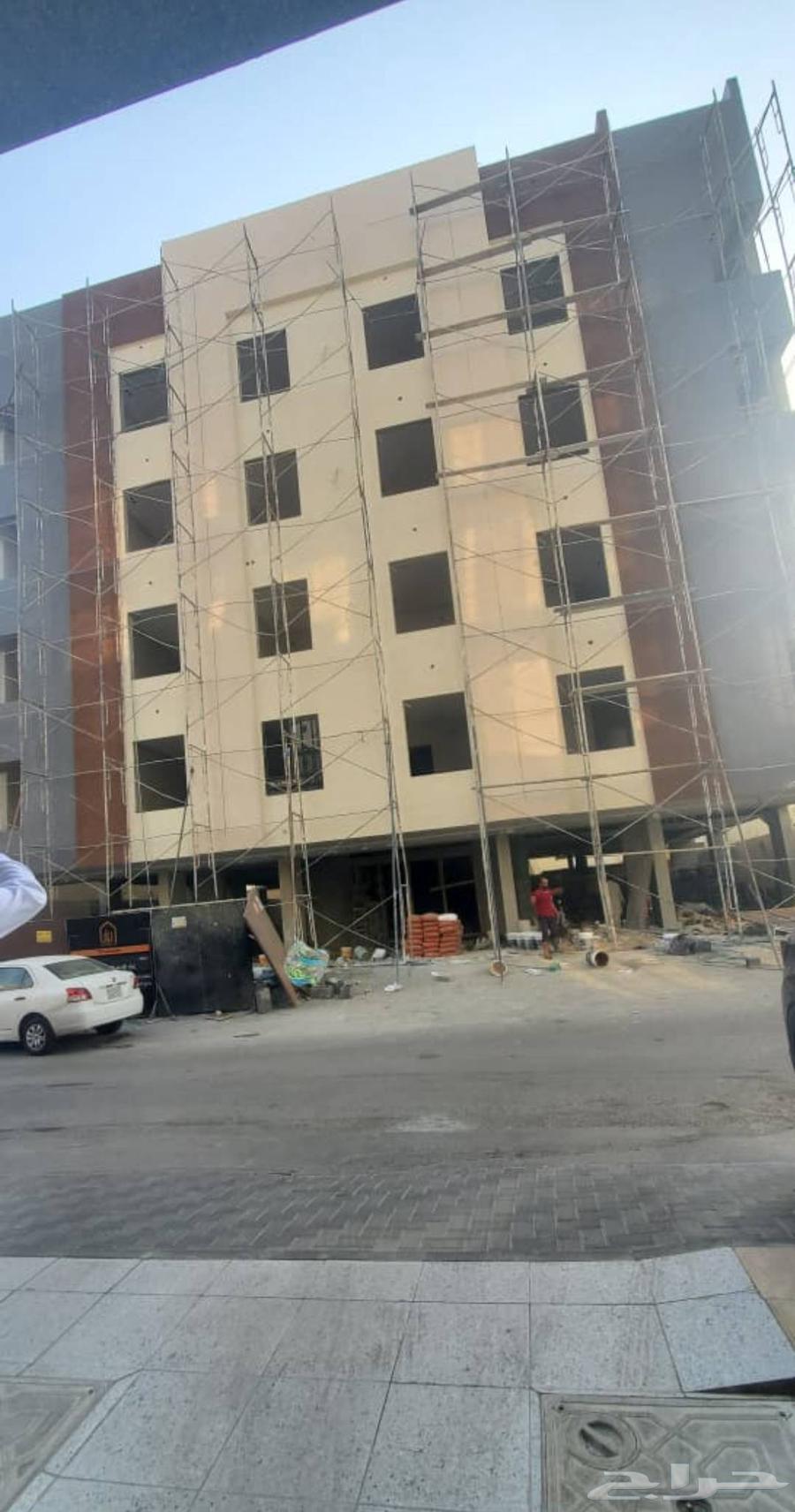 Graphite and marble cutting technician64407656588547114