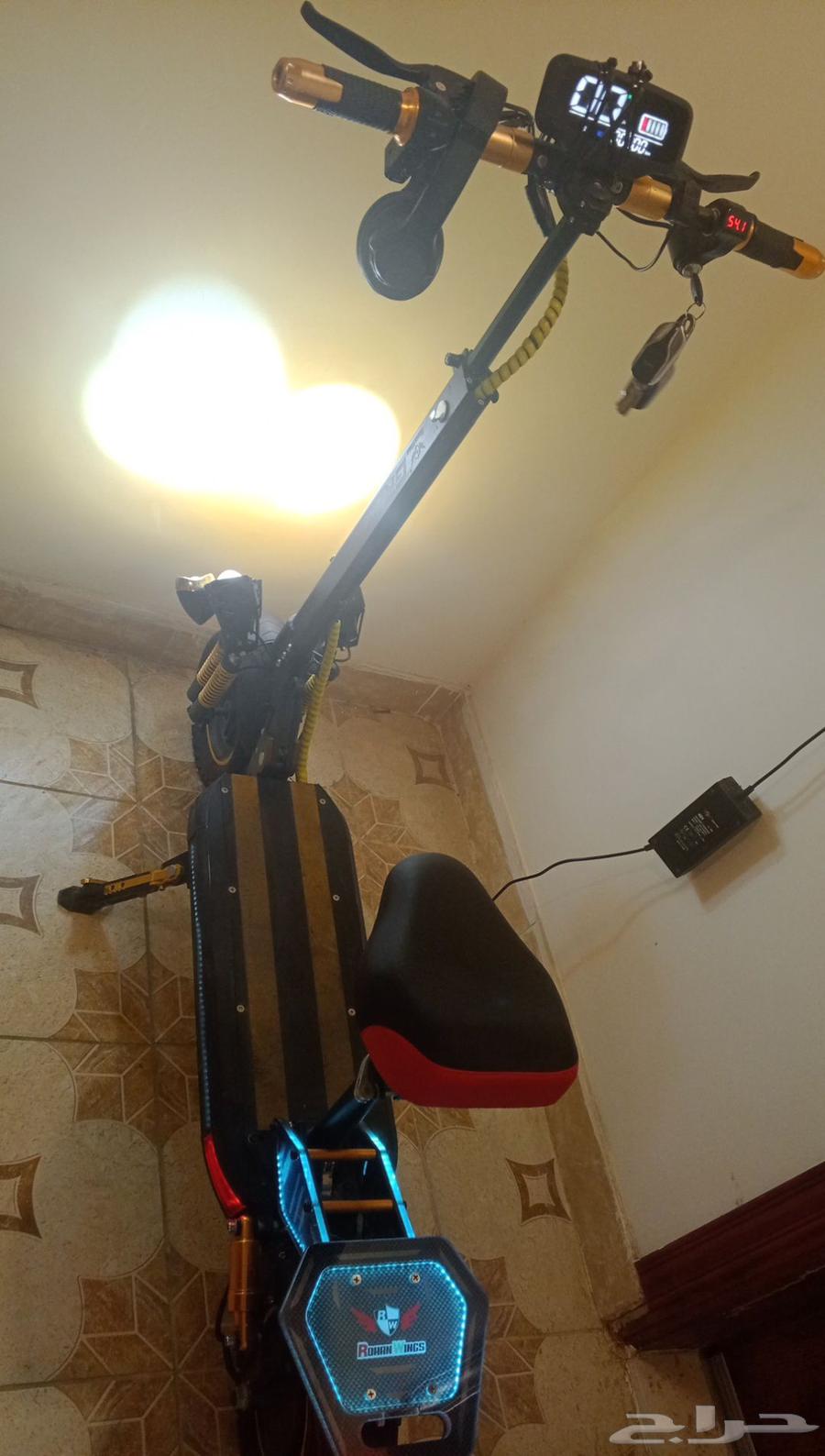 اسكوتر كهربائي للبيع64505660567041111